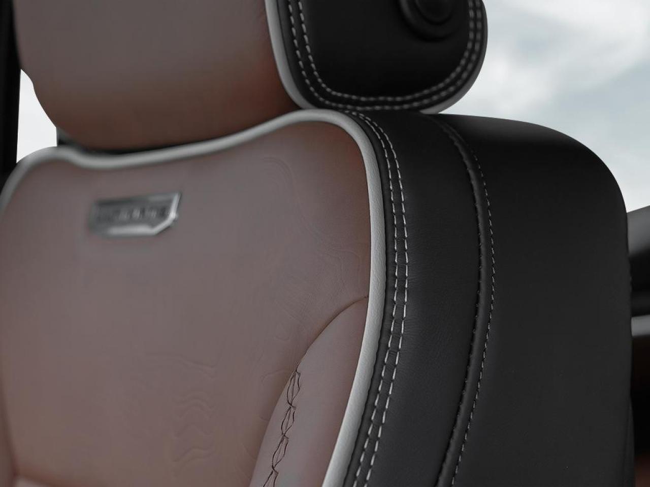 2026 GMC Sierra 1500 Crew Cab Short Box 4-Wheel Drive Denali Ultimate Photo