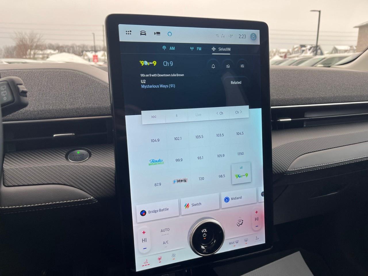 2023 Ford Mustang Mach-E Premium AWD Photo