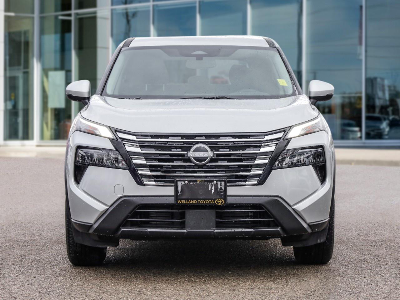 2025 Nissan Rogue S Photo3