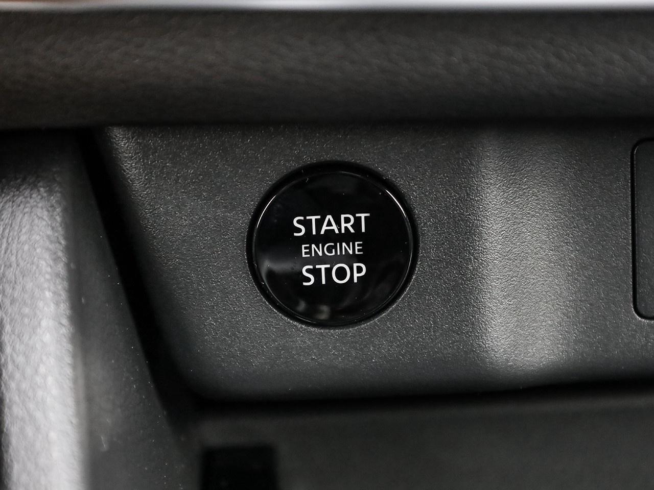 2025 Nissan Rogue S Photo