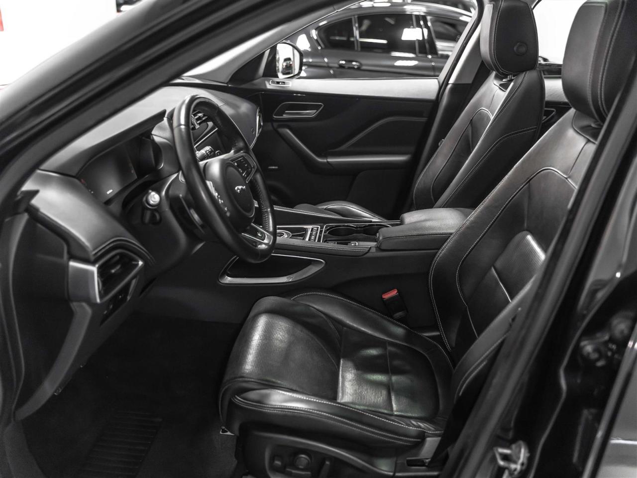 2017 Jaguar F-PACE R-SPORT|35t AWD|22INCH|MERIDIAN|BLINDSPOT|LOADED Photo