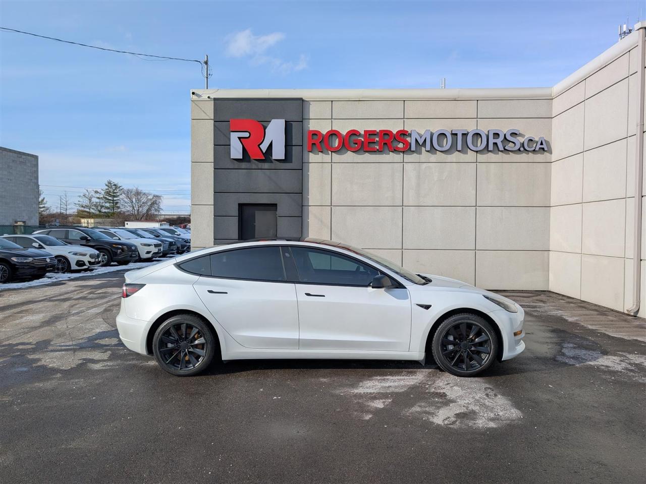 2022 Tesla Model 3 STANDARD