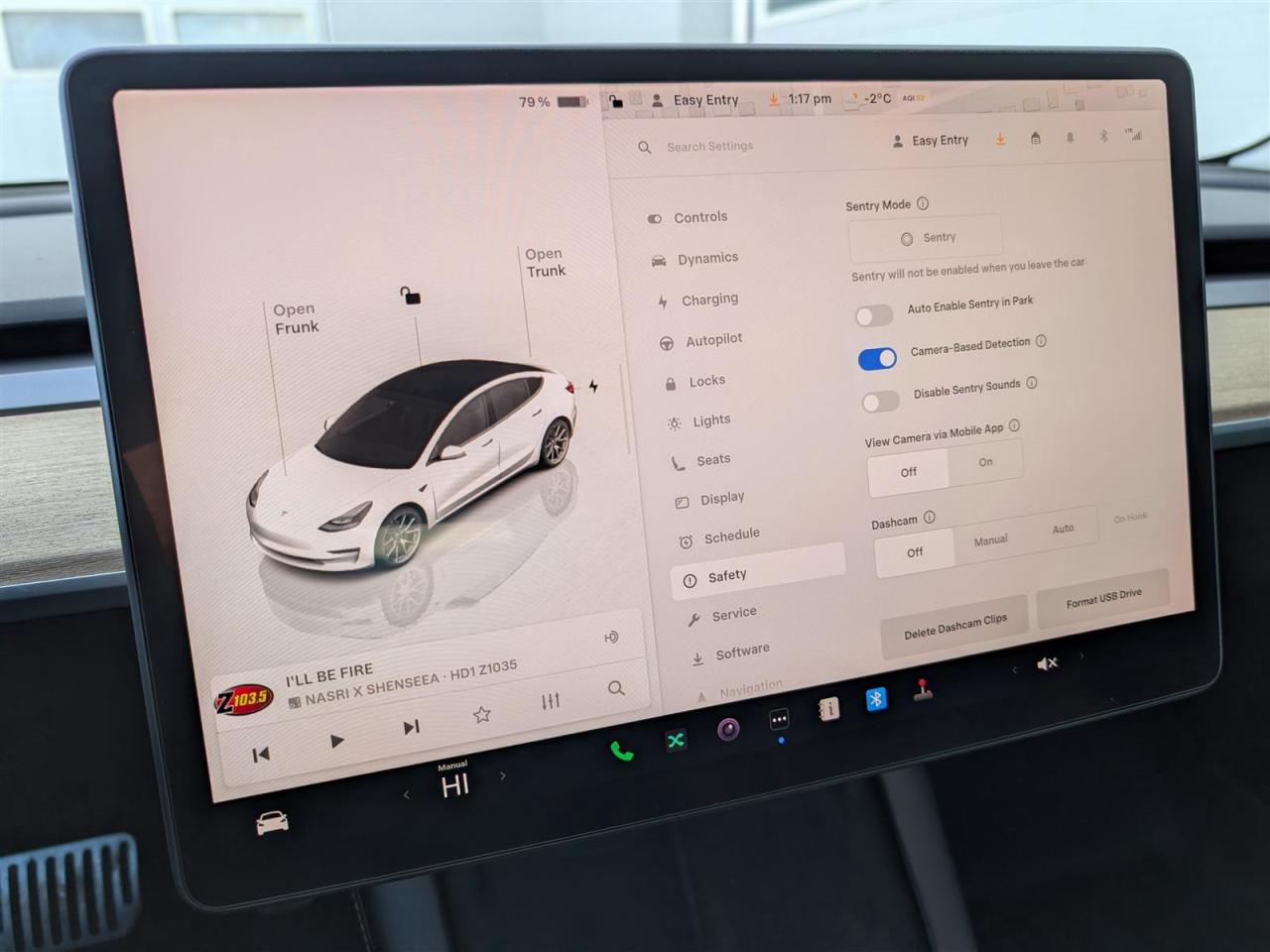 2022 Tesla Model 3 STANDARD Photo