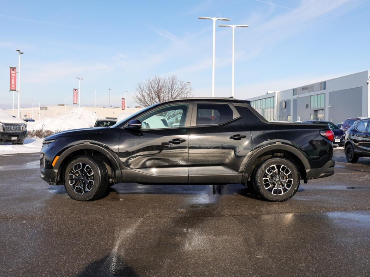 2024 Hyundai Santa Cruz Preferred  - Heated Seats Photo4