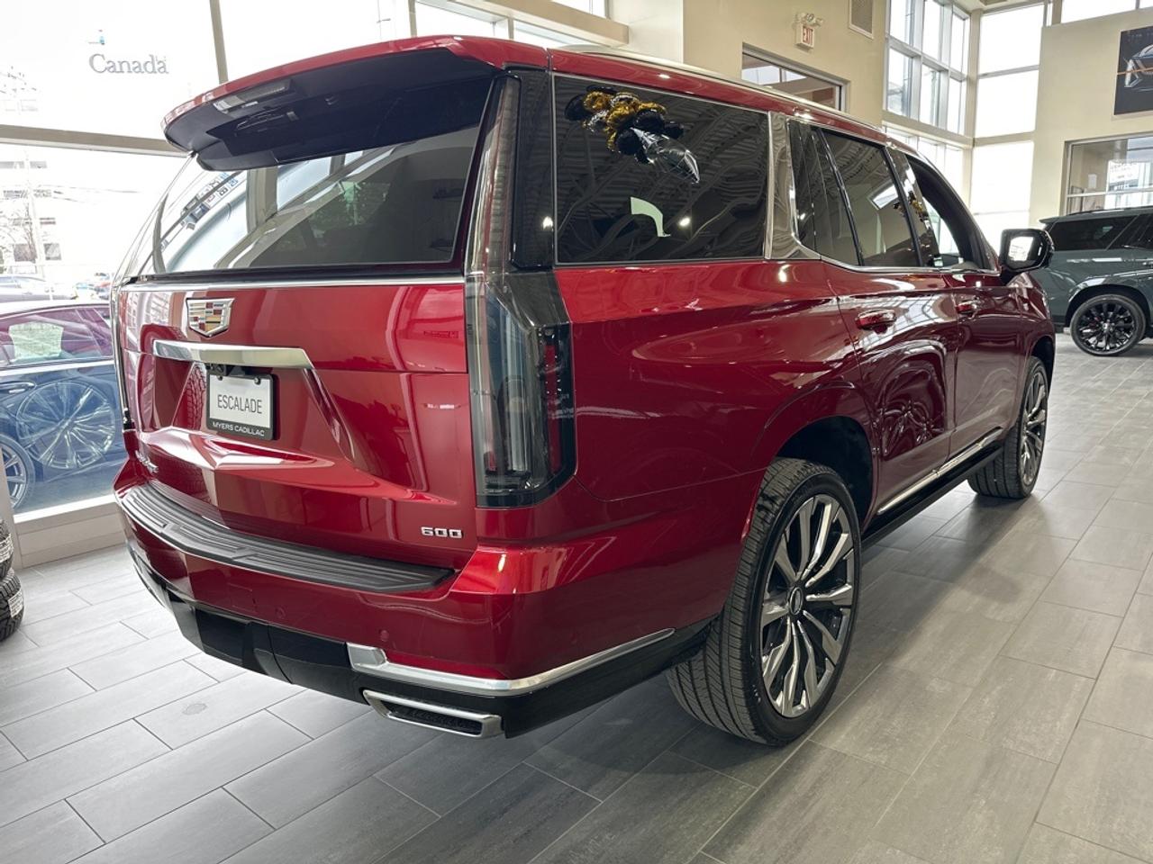 2026 Cadillac Escalade Luxury  ESV, RADIANT RED, LUXURY Photo