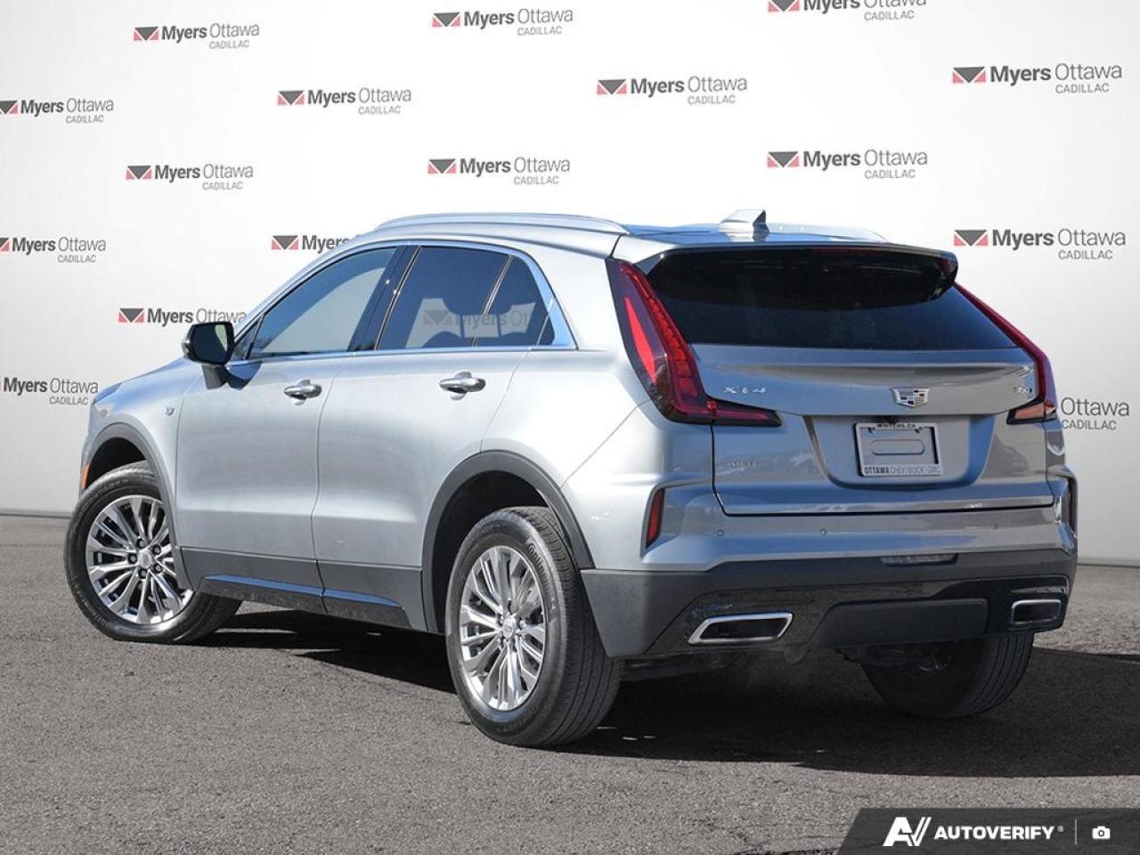 2024 Cadillac XT4 Premium Luxury  XT4 PREMIUM, DUAL SUNROOF, AWD Photo3
