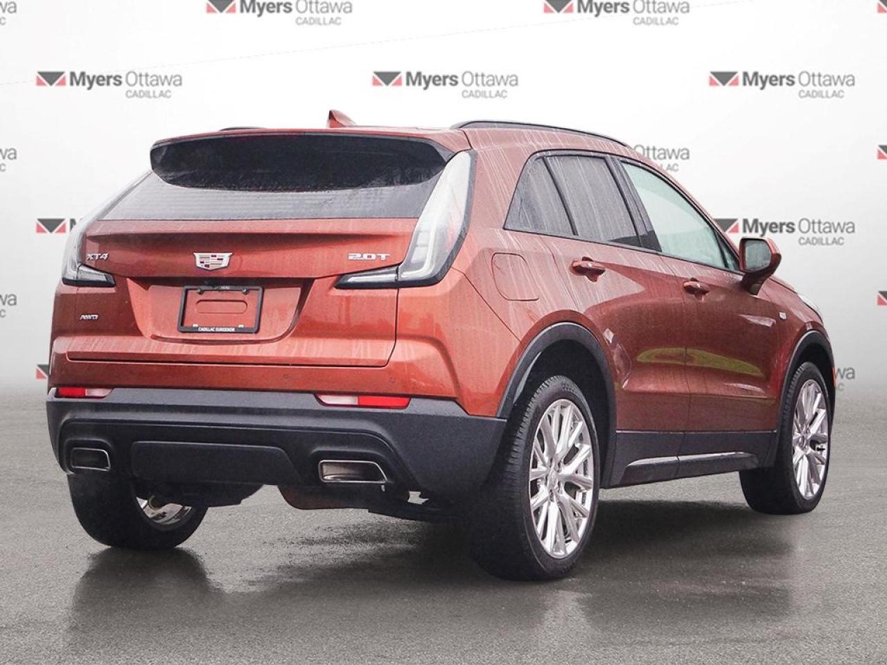 2019 Cadillac XT4 AWD Sport  SPORT, LEATHER, AWDM COMFORT AND CONV PACKAGE Photo4