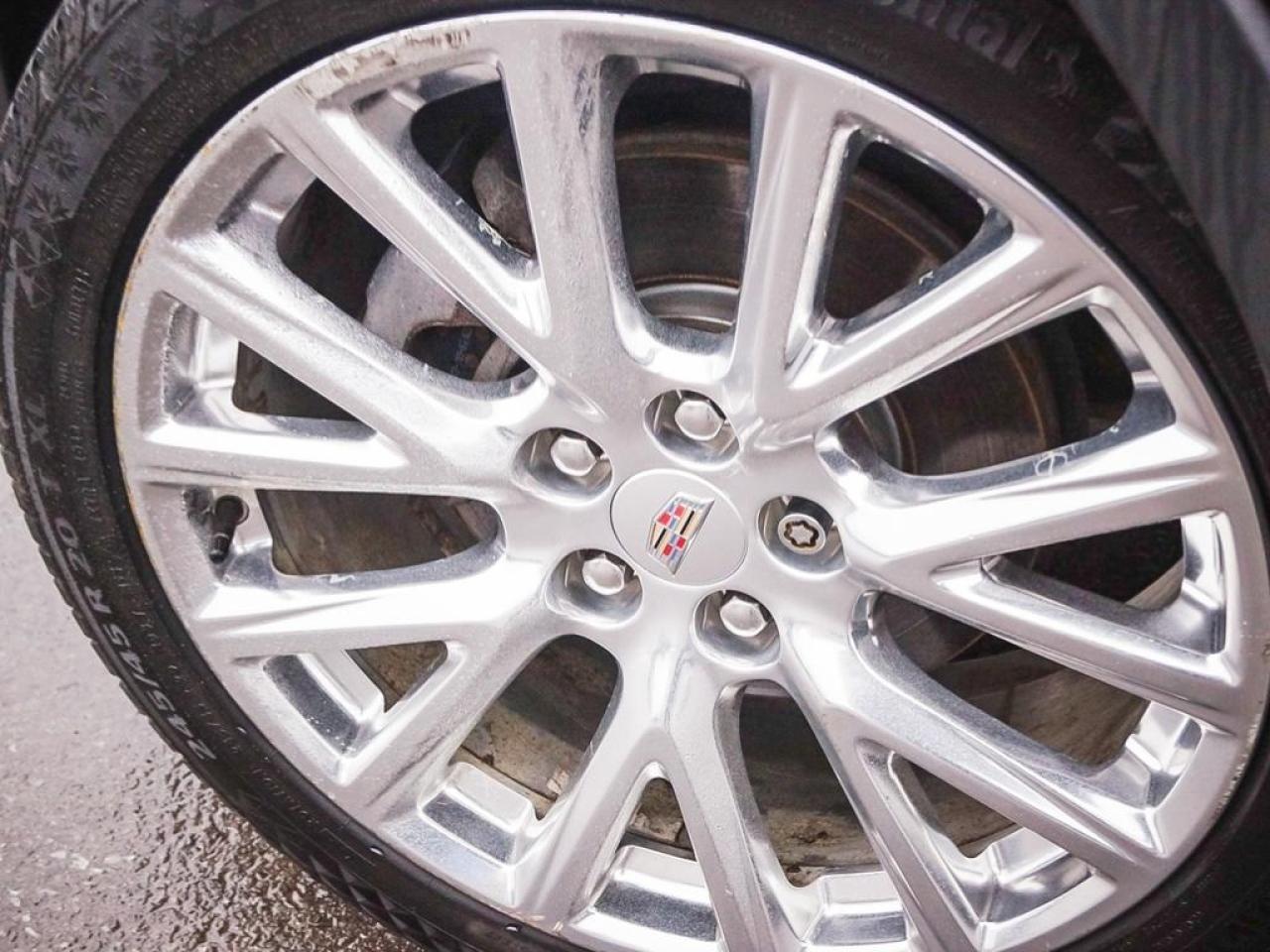 2019 Cadillac XT4 AWD Sport  SPORT, LEATHER, AWDM COMFORT AND CONV PACKAGE Photo