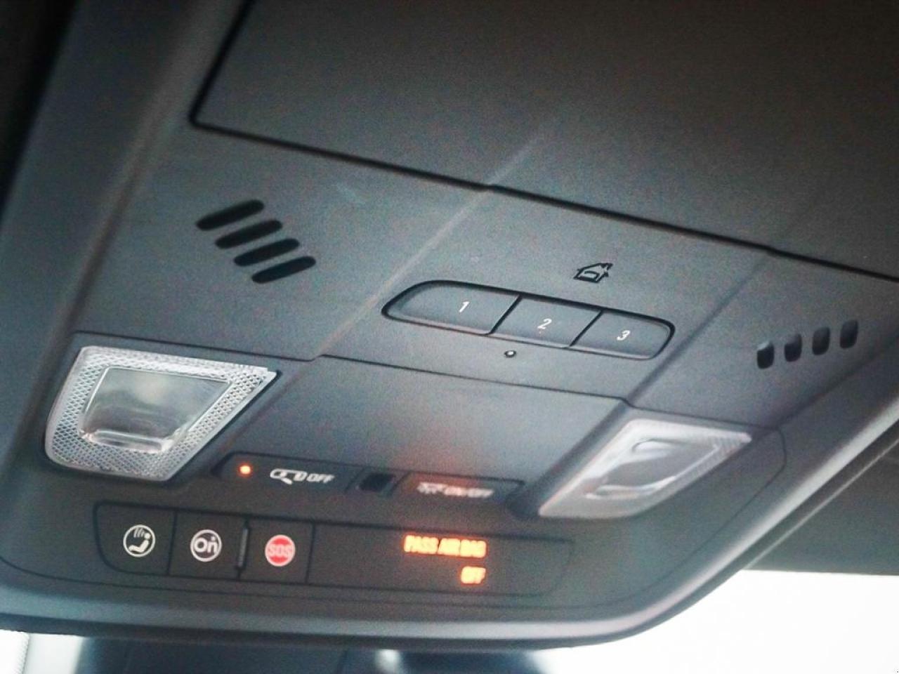 2019 Cadillac XT4 AWD Sport  SPORT, LEATHER, AWDM COMFORT AND CONV PACKAGE Photo