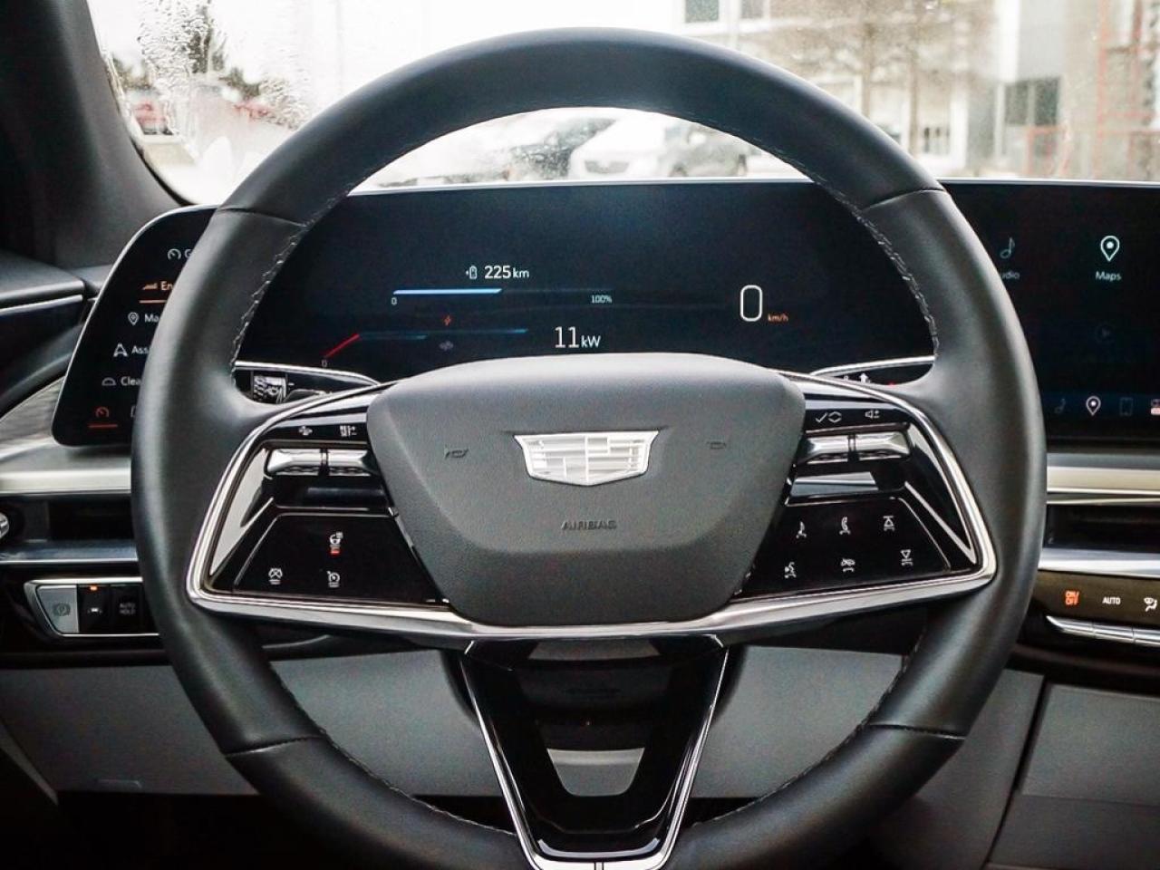 2024 Cadillac LYRIQ Luxury  LUXURY, AWD, GLASS ROOF, LIKE NEW Photo