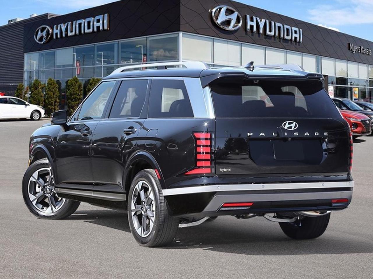 2026 Hyundai Palisade Hybrid Luxury 7-Passenger  - $212.29 /Wk Photo