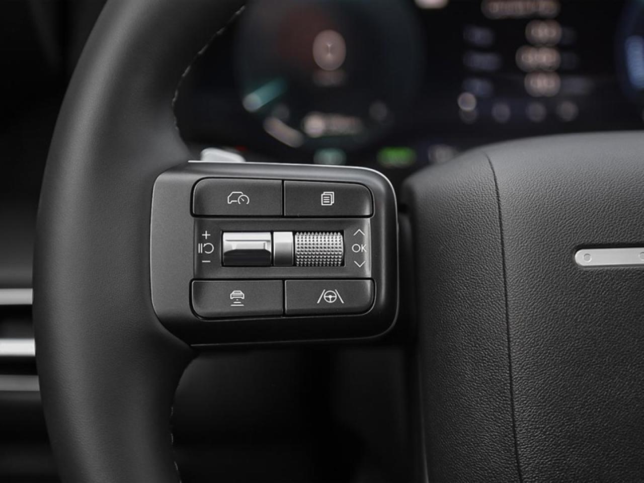 2026 Hyundai Palisade Hybrid Luxury 7-Passenger  - $212.29 /Wk Photo