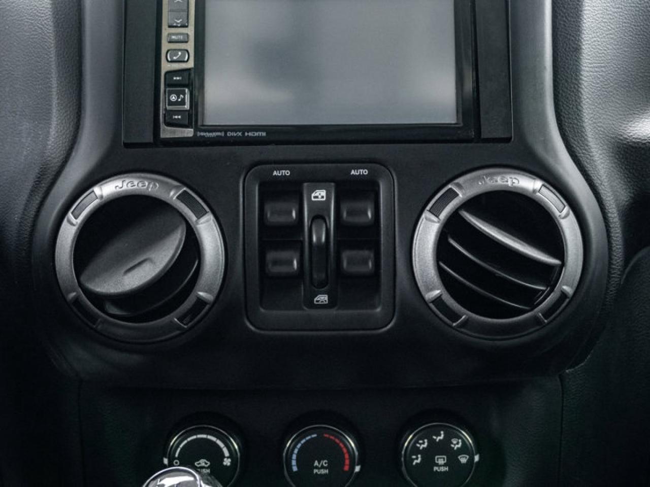 2017 Jeep Wrangler Unlimited Willys Wheeler Photo