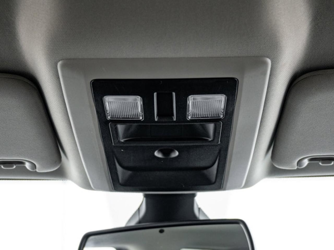 2022 RAM 1500 Classic EXPRESS Photo