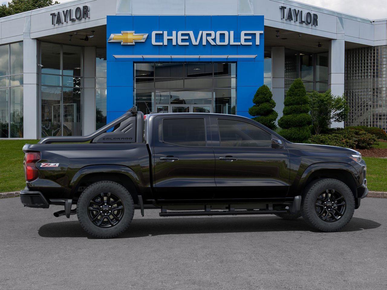 2025 Chevrolet Colorado Z71  - LED Lights - $420 B/W Photo