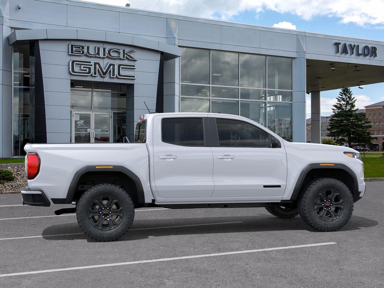 2025 GMC Canyon Elevation  -  Apple CarPlay -  Android Auto - $370 B/W Photo