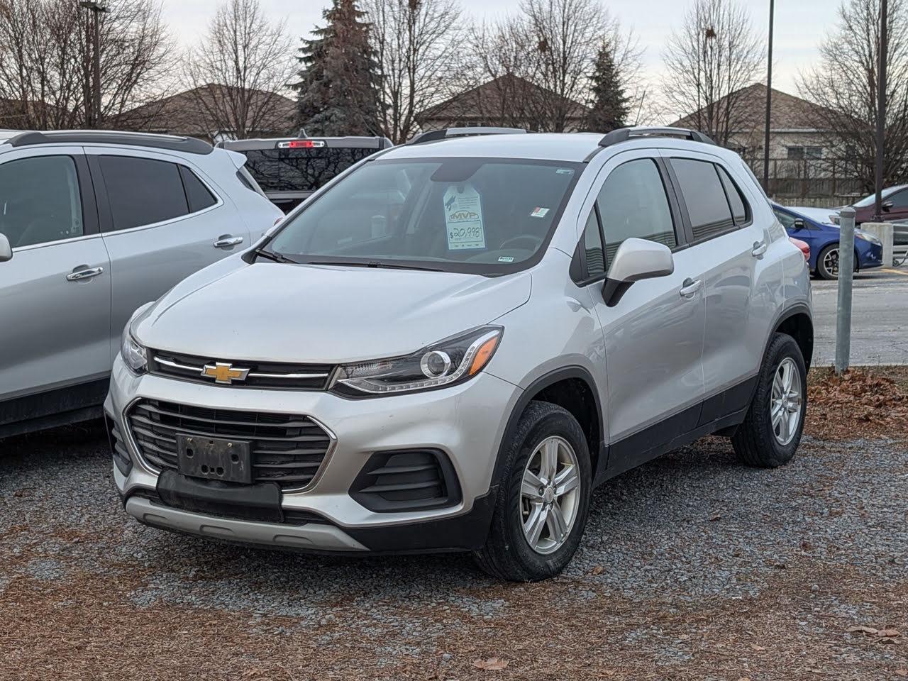 <b>Certified, Low Mileage, Remote Start,  Apple CarPlay,  Android Auto,  Aluminum Wheels,  Steering Wheel Audio Control!</b><br> <br>    For a roomy, well-rounded compact crossover, this efficient Chevy Trax is a competitive player. This  2021 Chevrolet Trax is fresh on our lot in Kingston. <br> <br>The Chevy Trax is a small SUV thats larger than life. This Trax brings good looks and street smarts together in a vehicle built for active city life. Athletic and contemporary styling helps you make an entrance wherever you go and its comfortable interior takes the edge off the daily commute by adding a little more fun to every trip. This low mileage  SUV has just 47,686 kms and is a Certified Pre-Owned vehicle. Its  nice in colour  and is completely accident free based on the <a href=https://vhr.carfax.ca/?id=aik6K3PnmQQvSxIrgcv3G2j0HGYf4WGF target=_blank>CARFAX Report</a> . It has an automatic transmission and is powered by a  138HP 1.4L 4 Cylinder Engine.  And its got a certified used vehicle warranty for added peace of mind. <br> <br> Our Traxs trim level is LT. Upgrading to this Trax LT brings your SUV to the next level as it comes very well equipped with a remote engine start, signature LED accents lights, air conditioning, cruise control, aluminum wheels, a color touchscreen featuring Apple CarPlay and Android Auto, 4G WiFi capability, StabiliTrak electronic stability control, power adjustable side mirrors, a 60/40 split folding rear bench seat, Chevrolet Connected Access, flat folding front passenger seat, a rear view camera, remote keyless entry and steering wheel mounted audio controls. This vehicle has been upgraded with the following features: Remote Start,  Apple Carplay,  Android Auto,  Aluminum Wheels,  Steering Wheel Audio Control,  4g Wifi,  Remote Keyless Entry. <br> <br>To apply right now for financing use this link : <a href=https://www.taylorautomall.com/finance/apply-for-financing/ target=_blank>https://www.taylorautomall.com/finance/apply-for-financing/</a><br><br> <br/><b>CHEVROLET, BUICK, AND GMC CERTIFIED PRE-OWNED BENEFITS</b><br>This vehicle has met our highest standard and has been put through the GM certificationprocess by our GM-trained technicians. Our GM Certified used vehicles go thru an extensive150+ point inspection and are reconditioned back to near new condition. Each vehicle comeswith a minimum of a 3 month, 5000 KM warranty or the balance of the factory warranty(whichever is longer) with 24-hour roadside assistance. They also come with satisfactionguaranteed; a 30 day or 2500 km exchange privilege if you are not completely satisfied. If your budget permits, you can extend or upgrade to an even more comprehensive Certified Pre-Owned Vehicle Protection Plan. Youll also appreciate the convenience of being able to transfer any existing warranties to a new owner, should you ever decide to sell your Certified Pre-Owned Vehicle. <br><br> <br/><br> Buy this vehicle now for the lowest bi-weekly payment of <b>$141.74</b> with $0 down for 96 months @ 8.99% APR O.A.C. ( Plus applicable taxes -  Plus applicable fees   ).  See dealer for details. <br> <br>For more information, please call any of our knowledgeable used vehicle staff at (613) 549-1311!<br><br> Come by and check out our fleet of 50+ used cars and trucks and 170+ new cars and trucks for sale in Kingston.  o~o