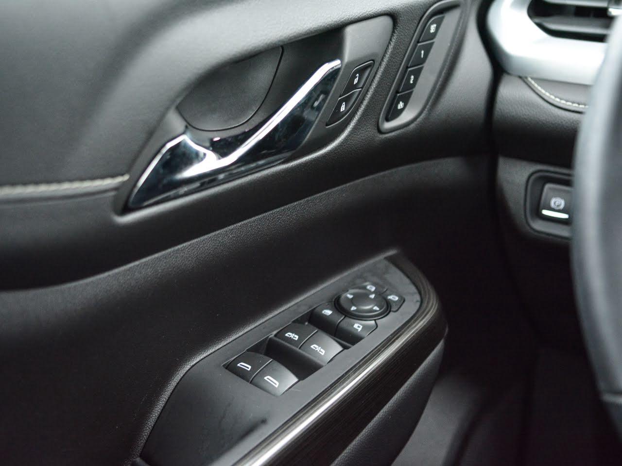 2023 GMC Acadia SLT  - Navigation -  Leather Seats - $304 B/W Photo