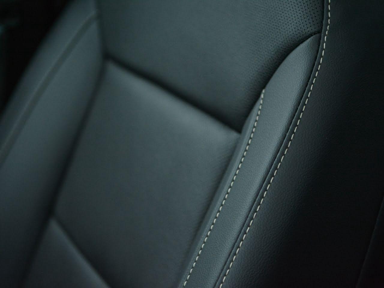 2023 GMC Acadia SLT  - Navigation -  Leather Seats - $304 B/W Photo