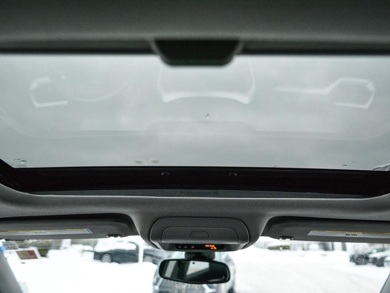 2023 GMC Acadia SLT  - Navigation -  Leather Seats - $304 B/W Photo