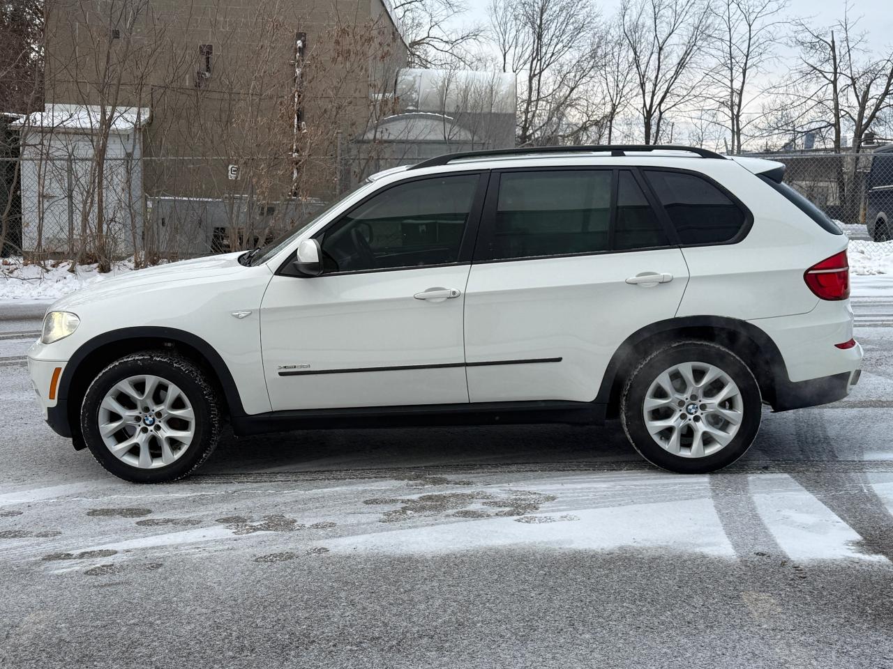 2013 BMW X5 35i Photo