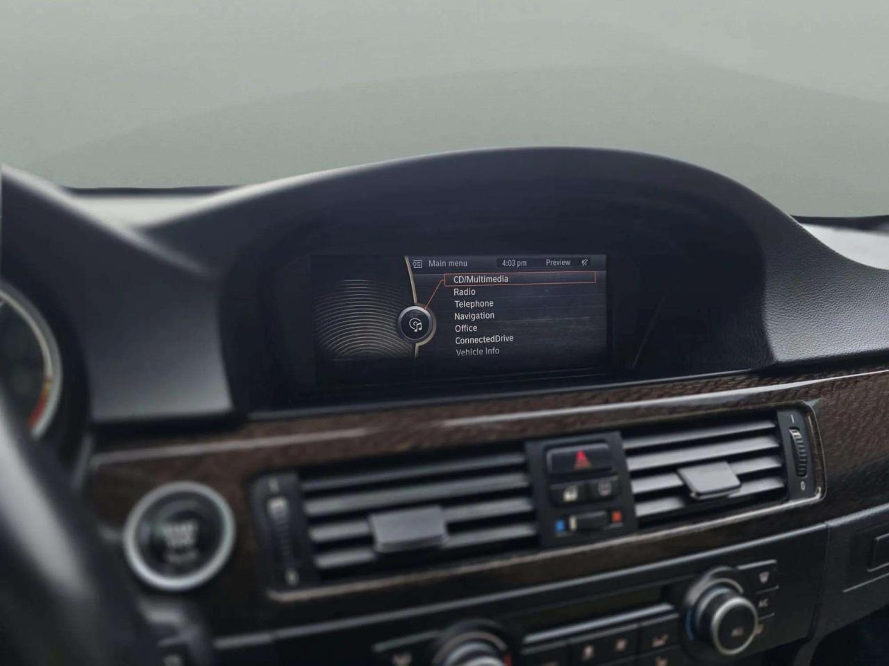 2013 BMW M3 2dr Conv Photo