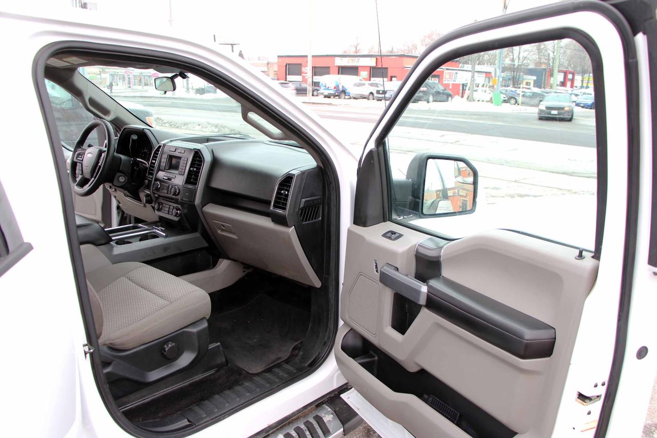 2018 Ford F-150 XLT 4WD SuperCrew 6.5' Box Photo