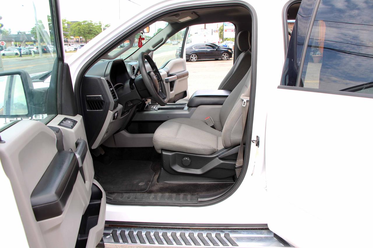 2018 Ford F-150 XLT 4WD SuperCrew 6.5' Box Photo