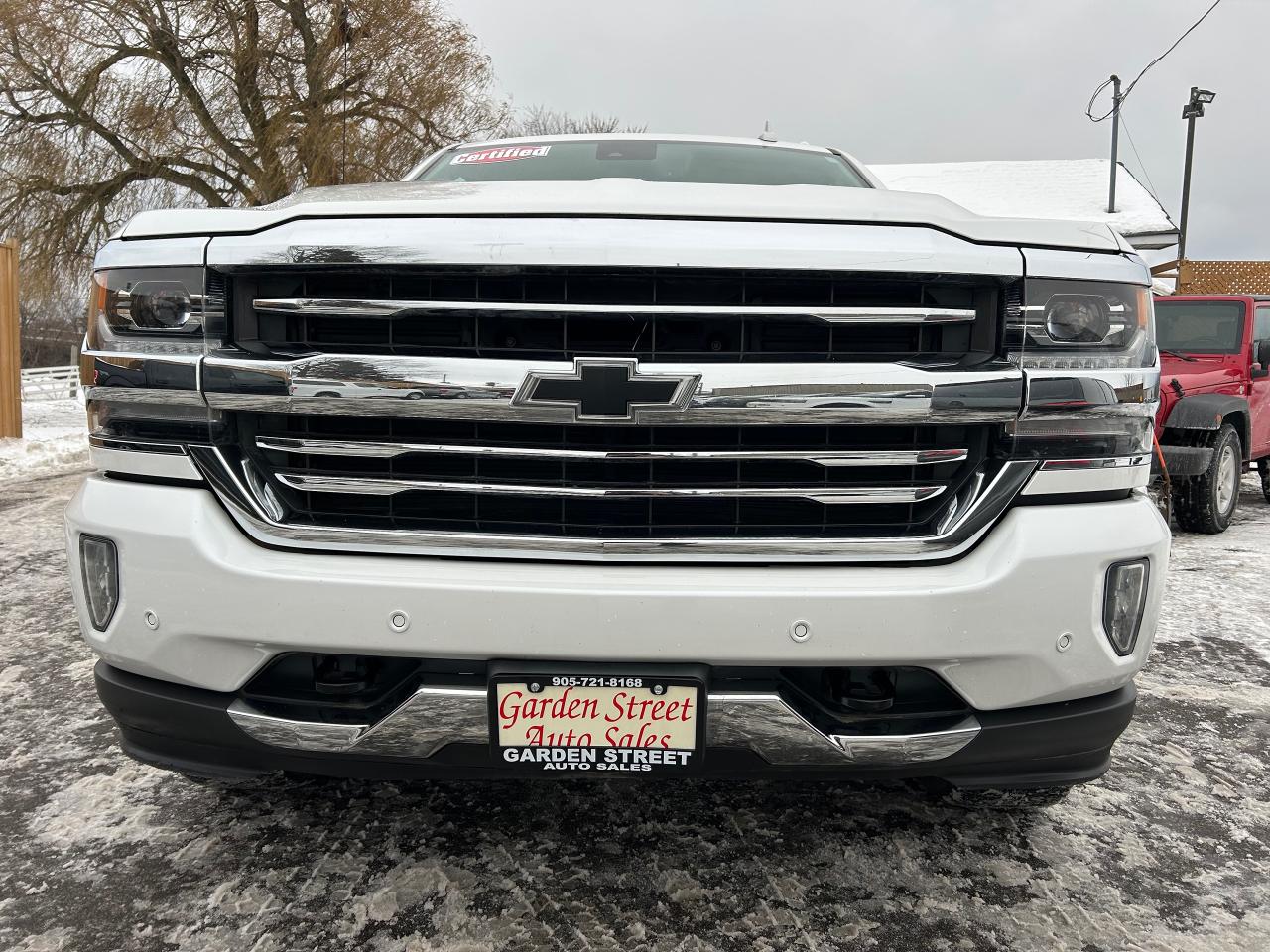 2017 Chevrolet Silverado 1500 High Country Photo