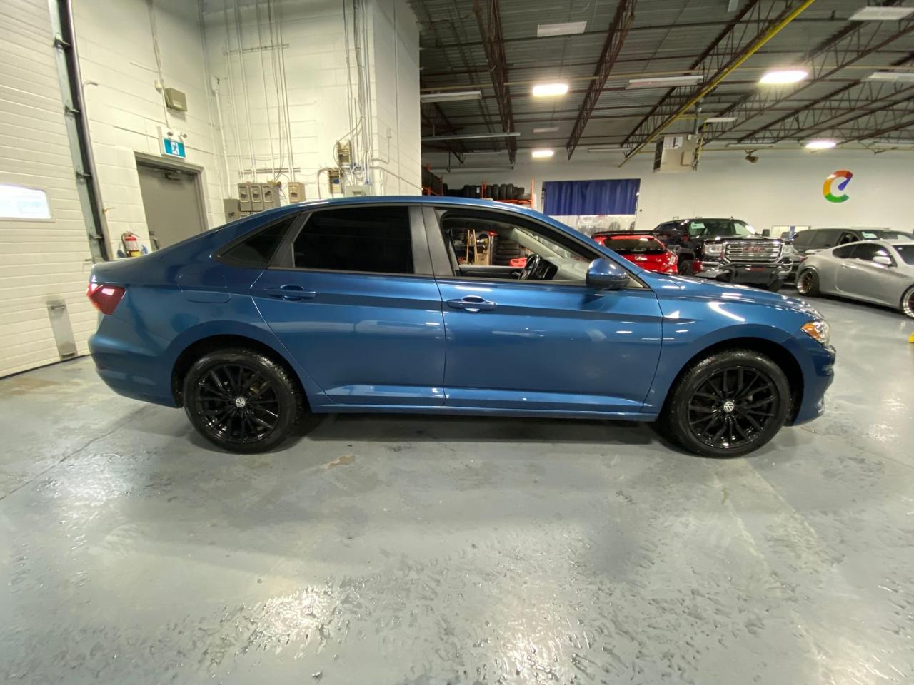 2019 Volkswagen Jetta HIGHLINE Photo3