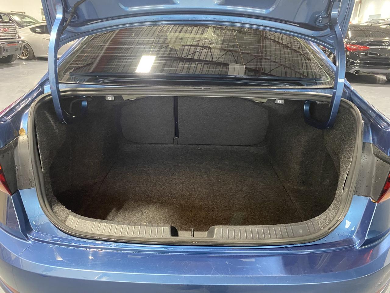 2019 Volkswagen Jetta HIGHLINE Photo