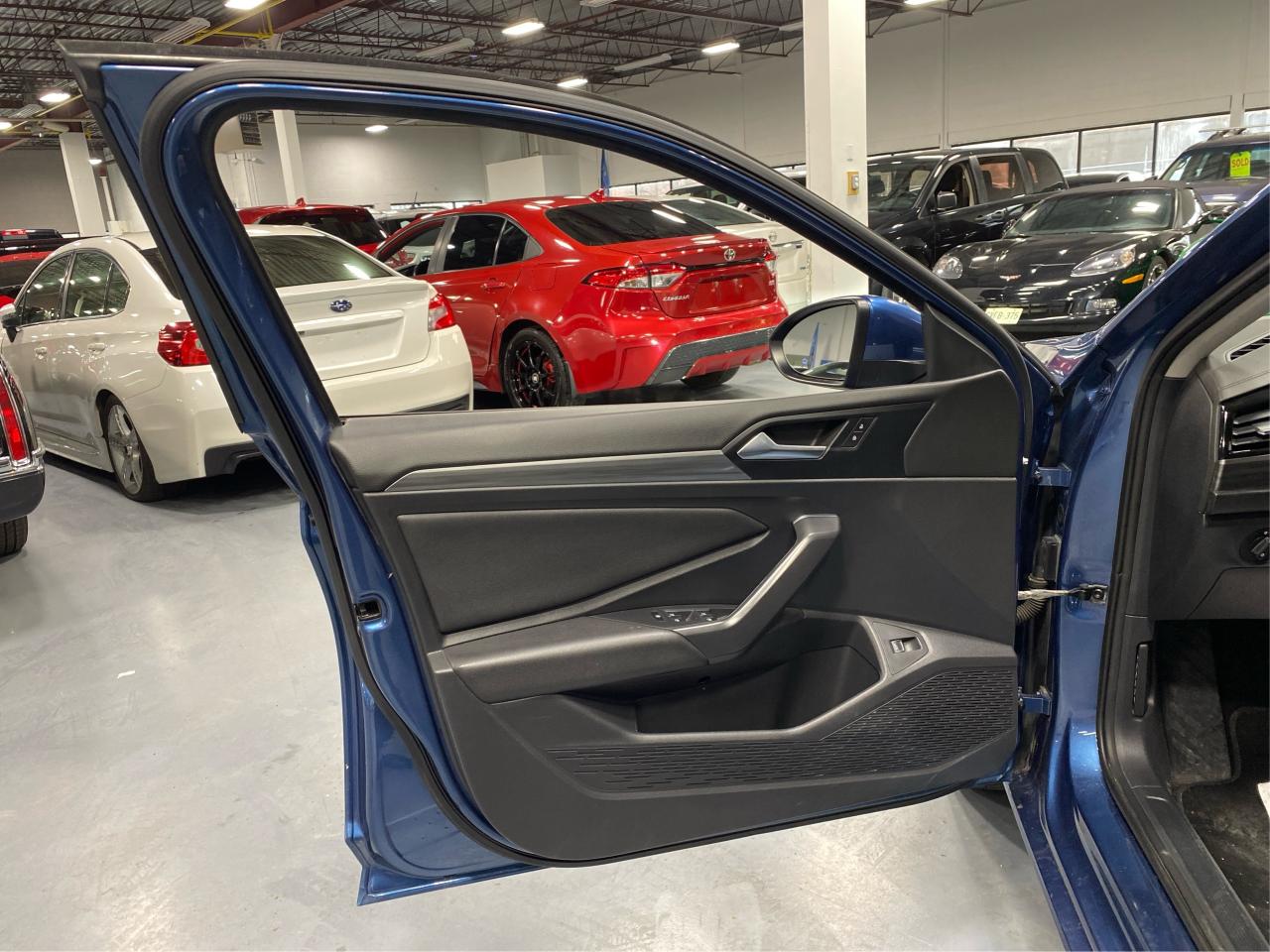 2019 Volkswagen Jetta HIGHLINE Photo