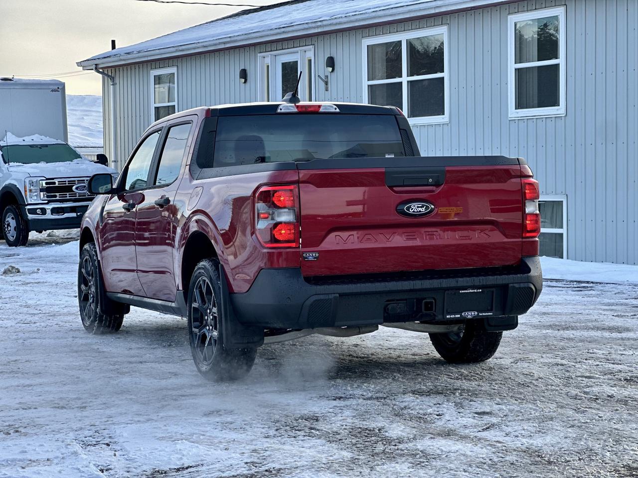2025 Ford Maverick XLT AWD SuperCrew Photo4