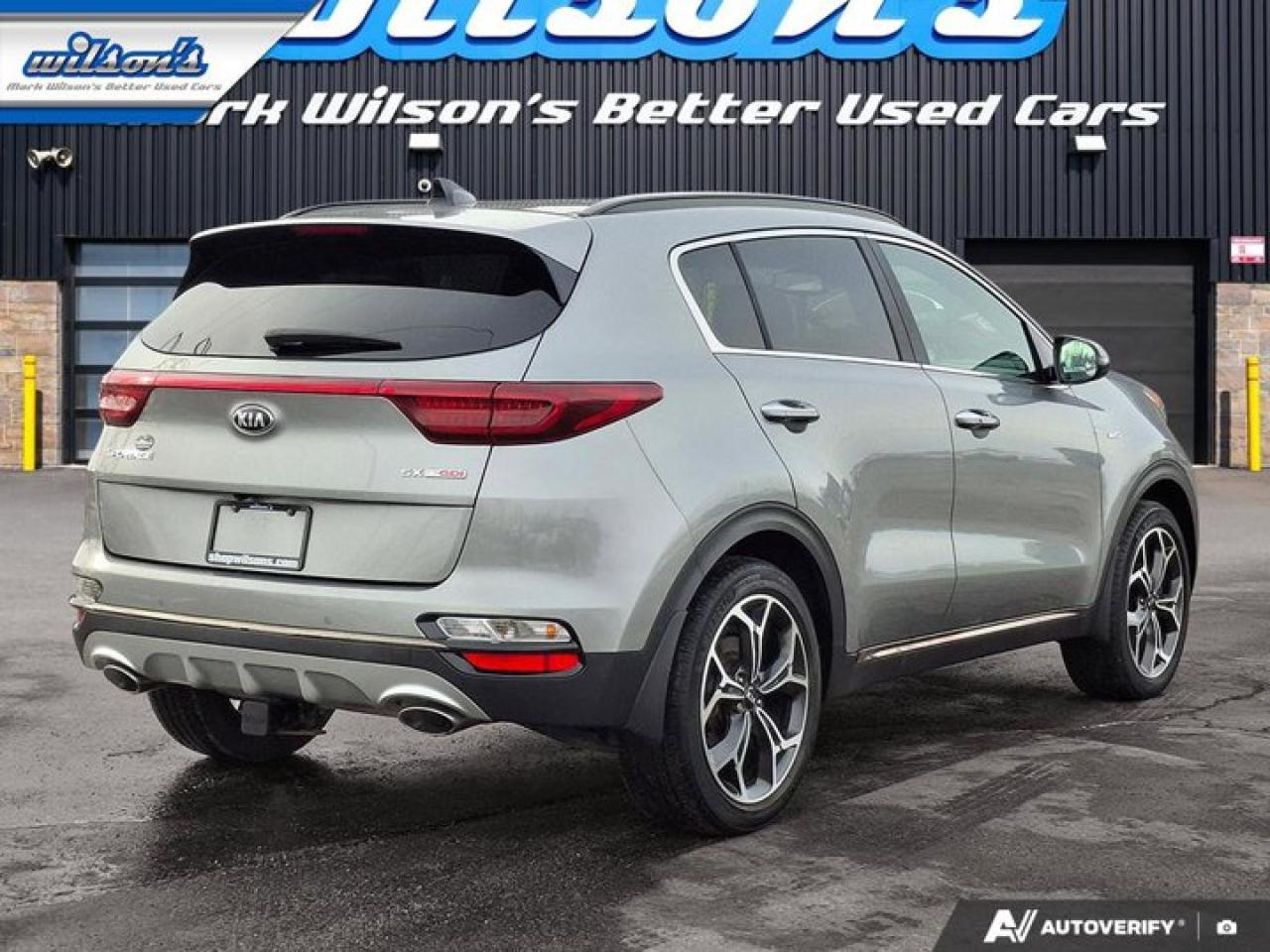 2020 Kia Sportage SX AWD | Leather | Sunroof | Nav | Smart Cruise | Cooled + Heated Seats | Heated Wheel | and More ! Photo