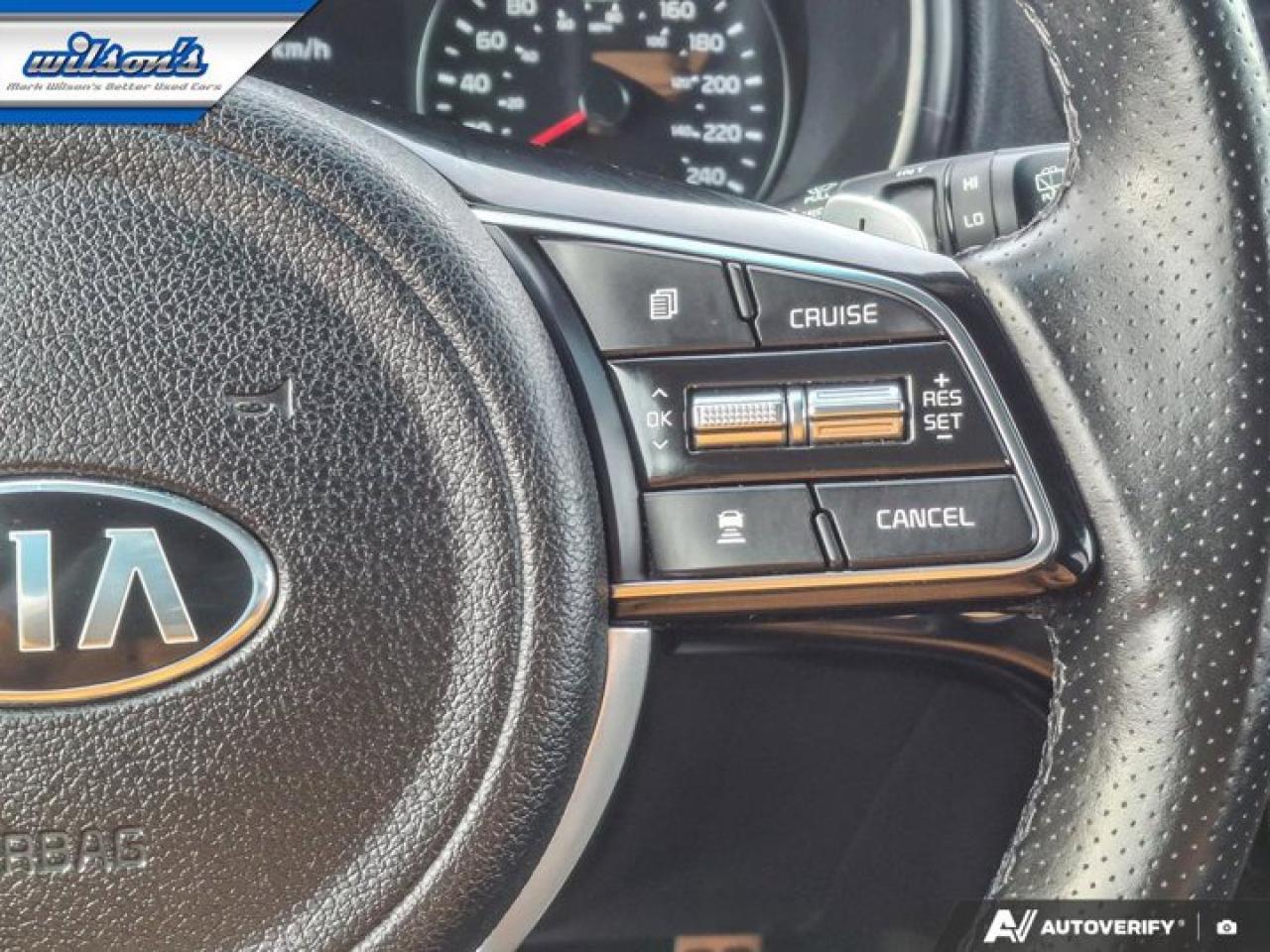 2020 Kia Sportage SX AWD | Leather | Sunroof | Nav | Smart Cruise | Cooled + Heated Seats | Heated Wheel | and More ! Photo