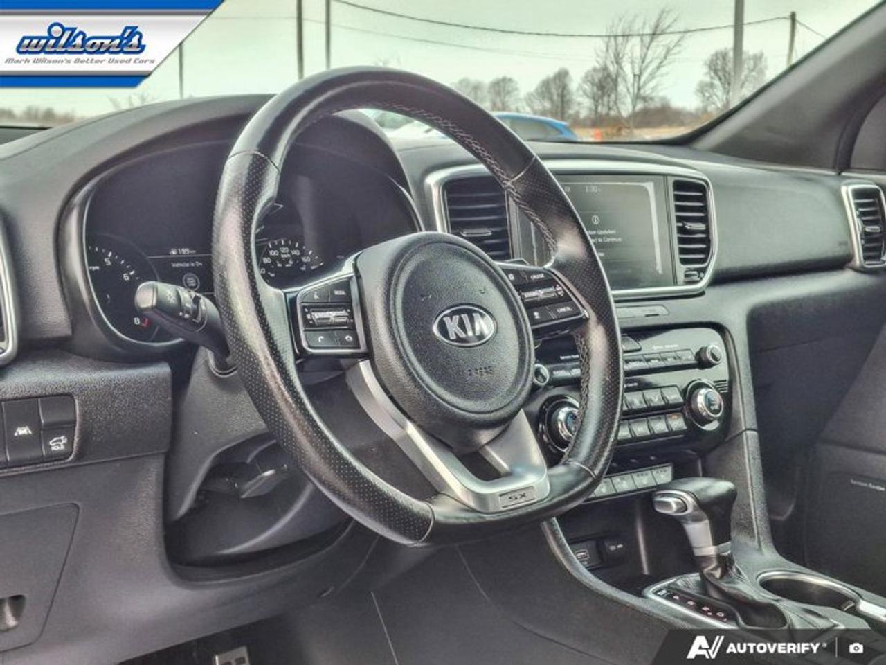 2020 Kia Sportage SX AWD | Leather | Sunroof | Nav | Smart Cruise | Cooled + Heated Seats | Heated Wheel | and More ! Photo