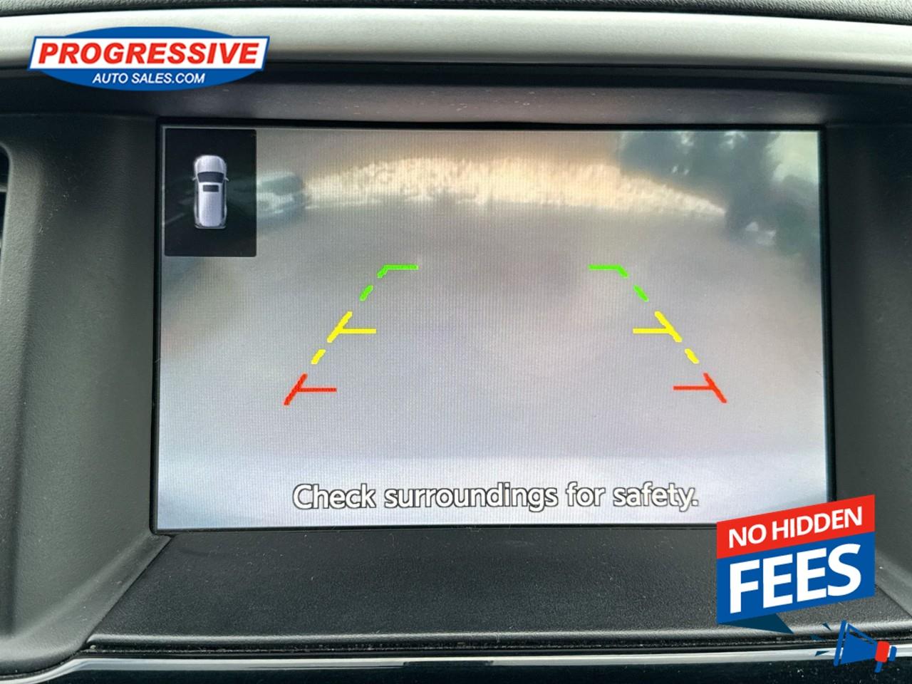 2019 Nissan Pathfinder SV Tech Photo