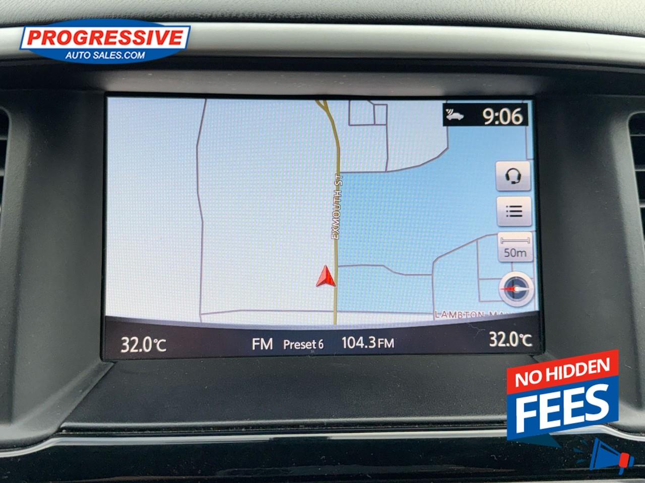 2019 Nissan Pathfinder SV Tech Photo