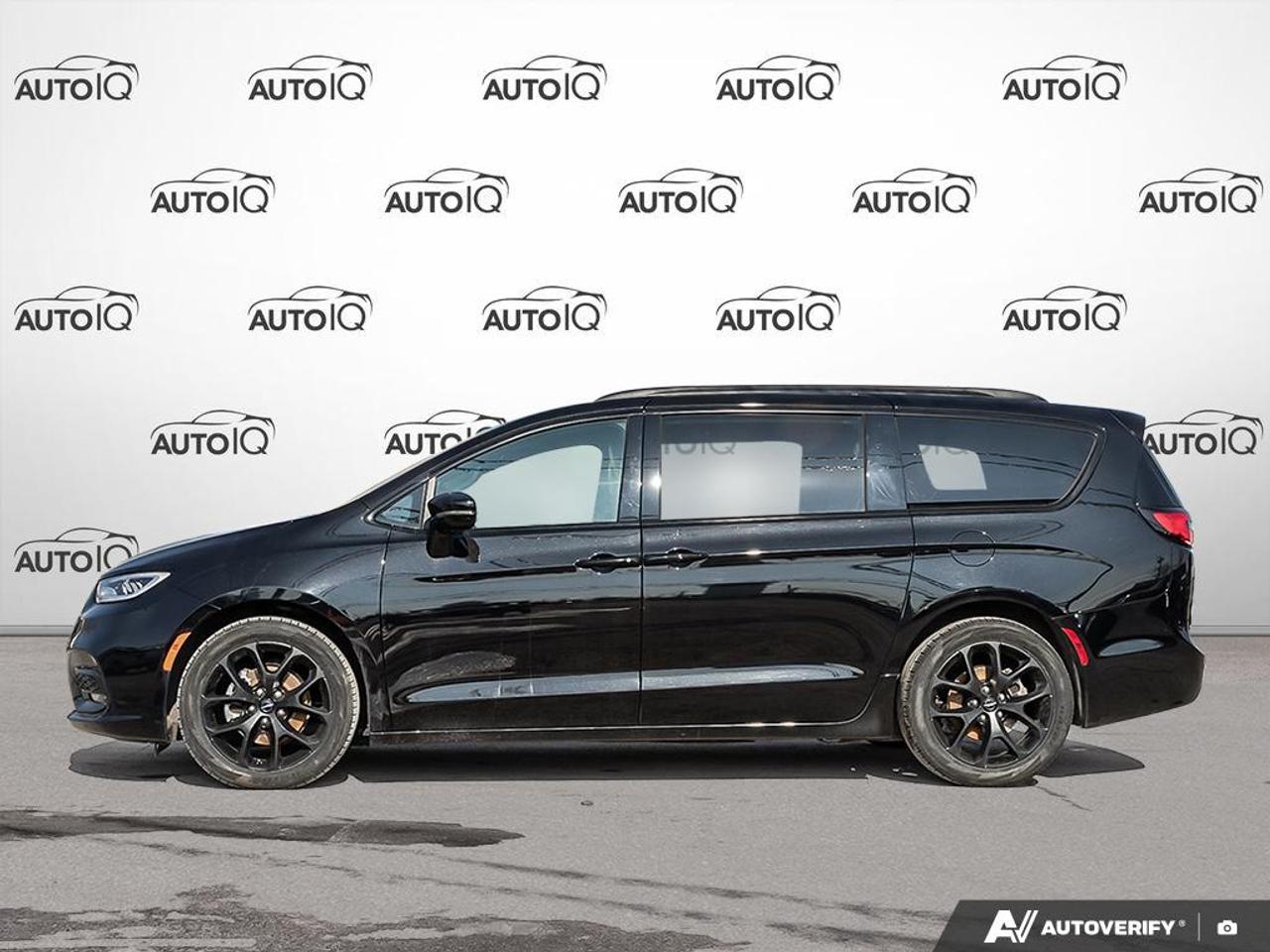 2025 Chrysler Pacifica Limited NAVIGATION SYSTEM | REMOTE KEYLESS ENTRY | HEATED Photo2