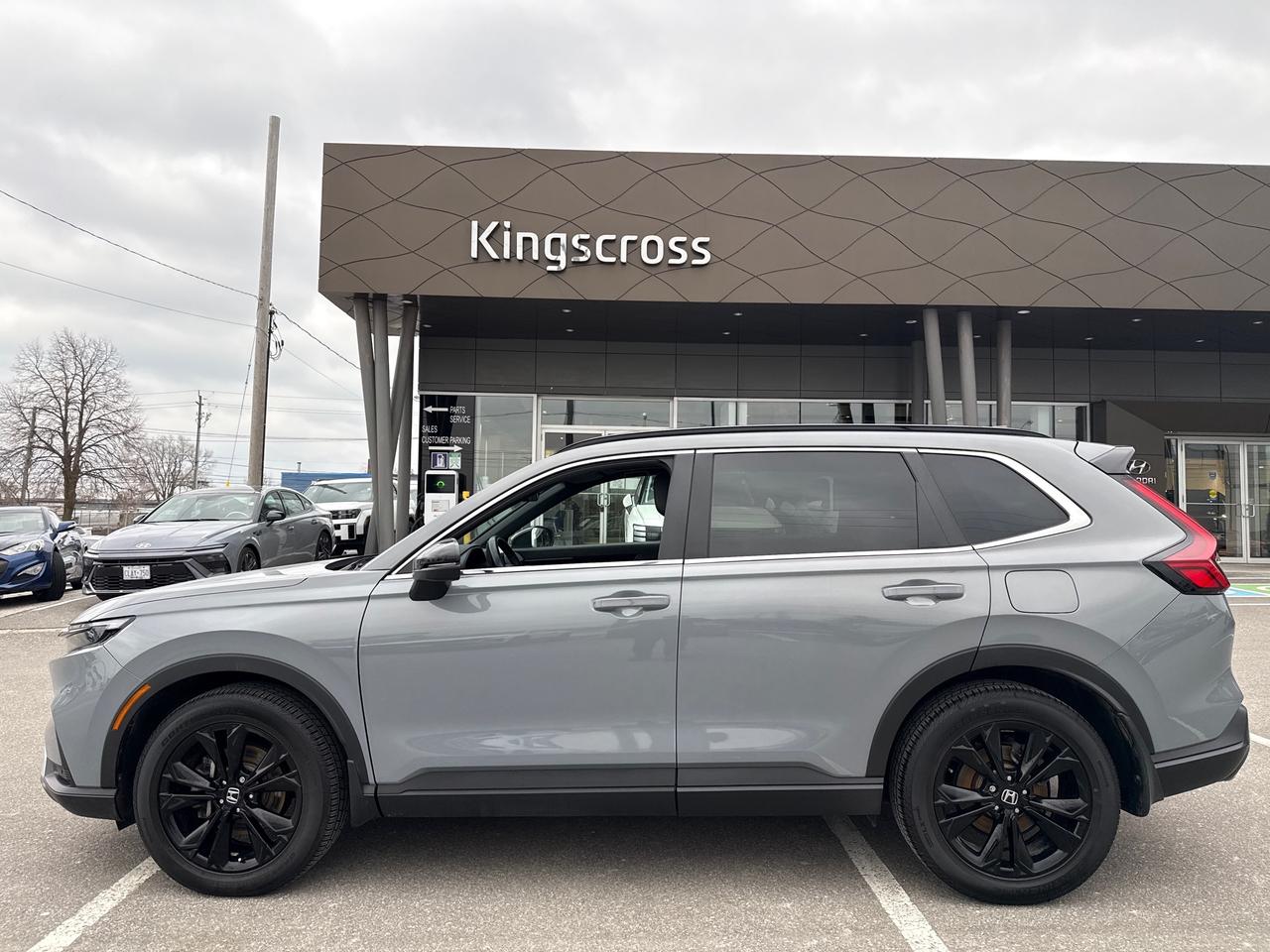 2023 Honda CR-V Hybrid Touring Photo