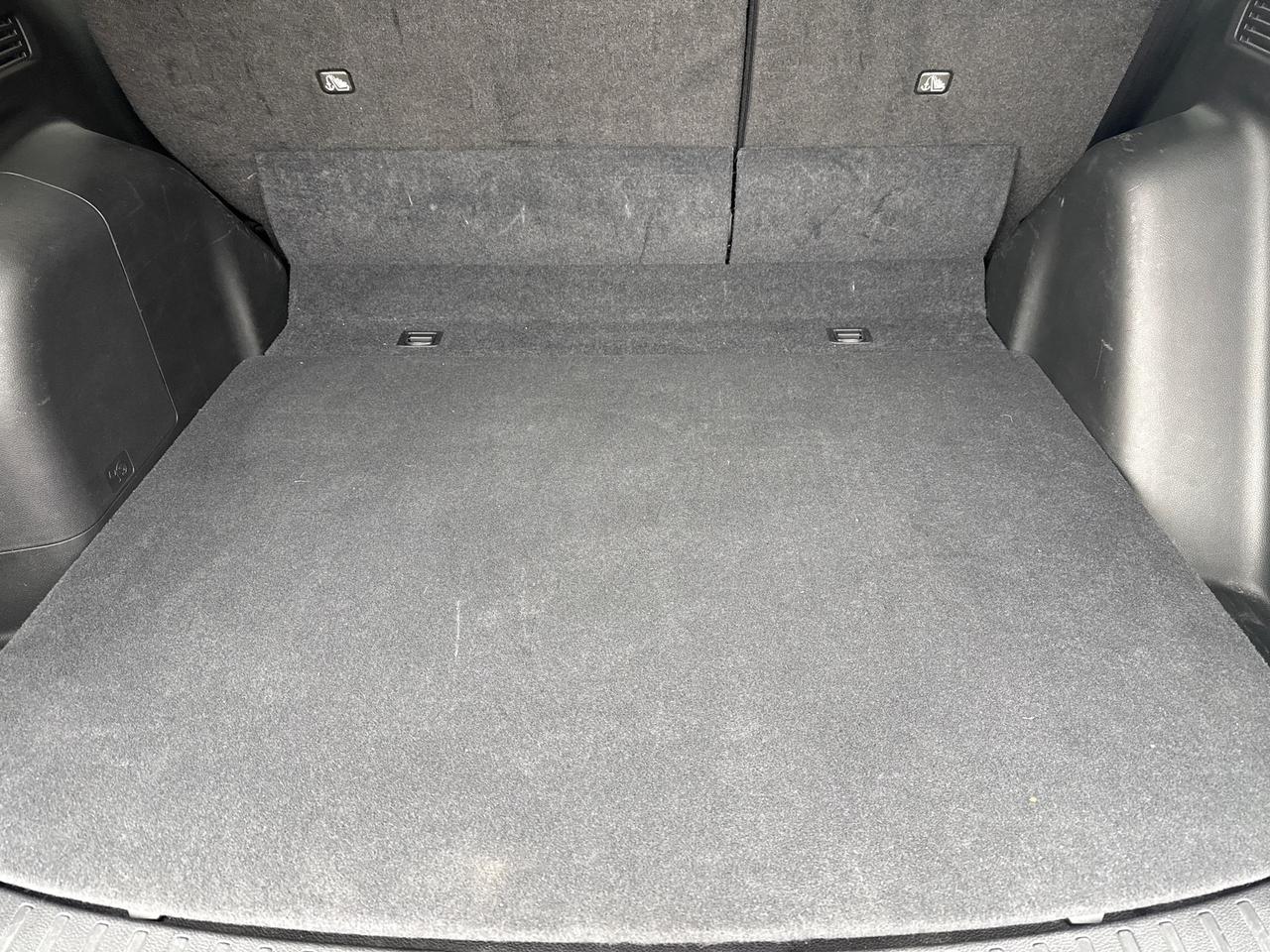 2023 Honda CR-V Hybrid Touring Photo