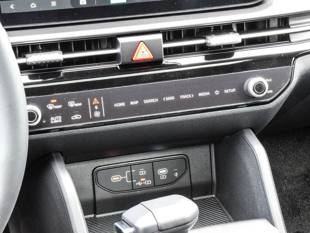 2026 Kia Sportage EX Premium w/Black Interior Photo