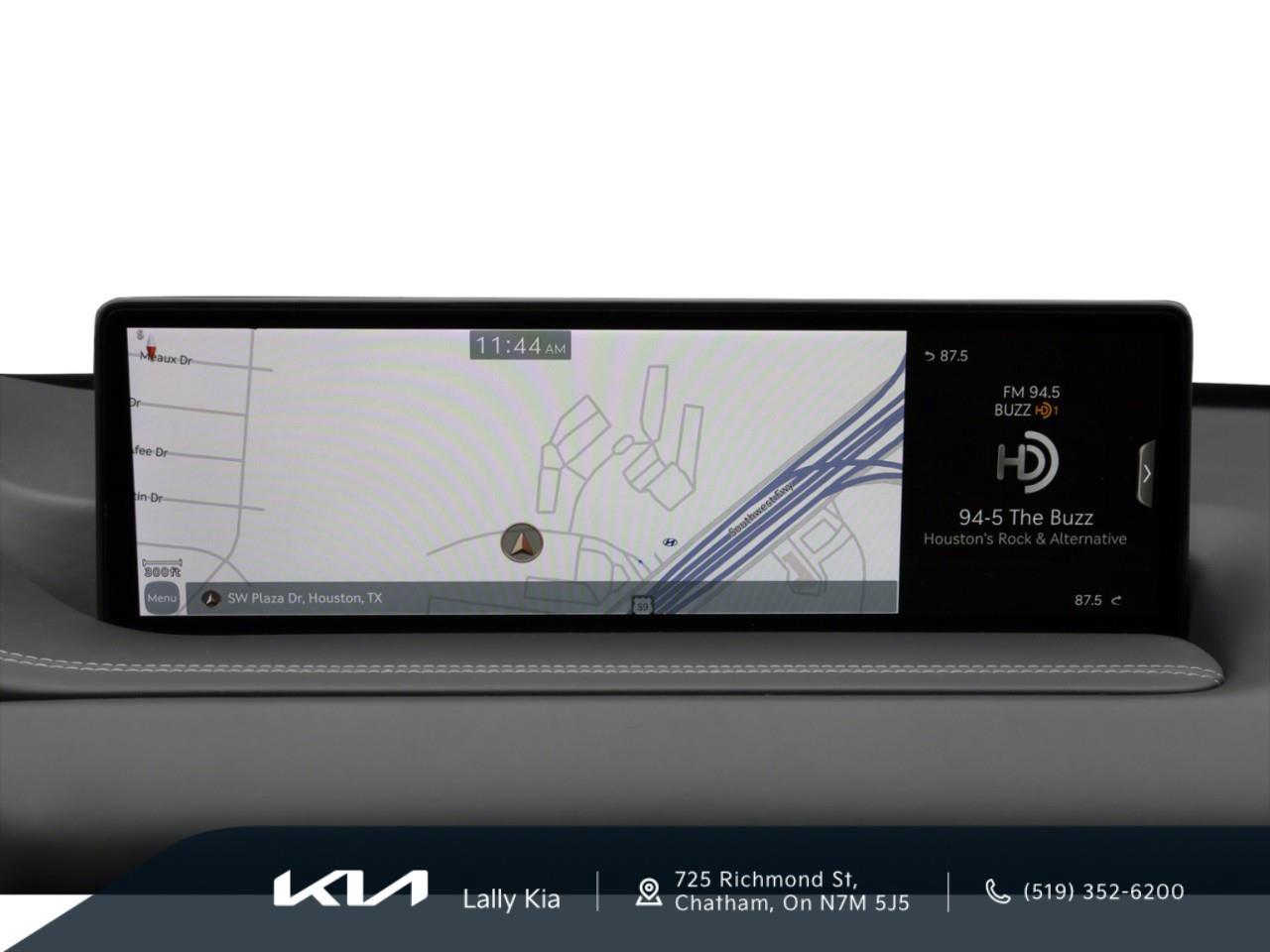 2022 Genesis GV80 2.5T Advanced New Arrival | Low KMs | Clean CarFax | Leather | Roof | Nav Photo