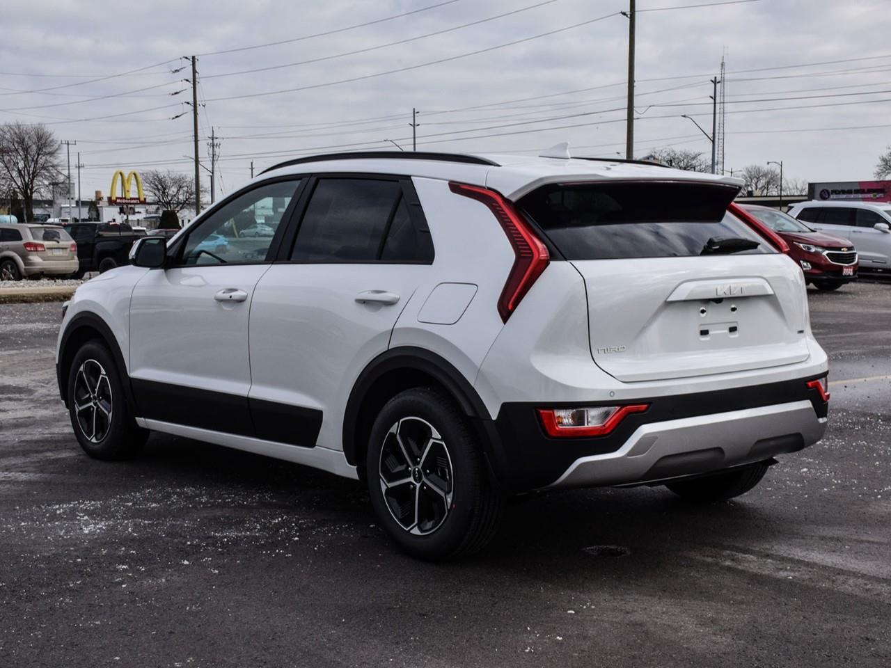 2026 Kia NIRO EX Photo3