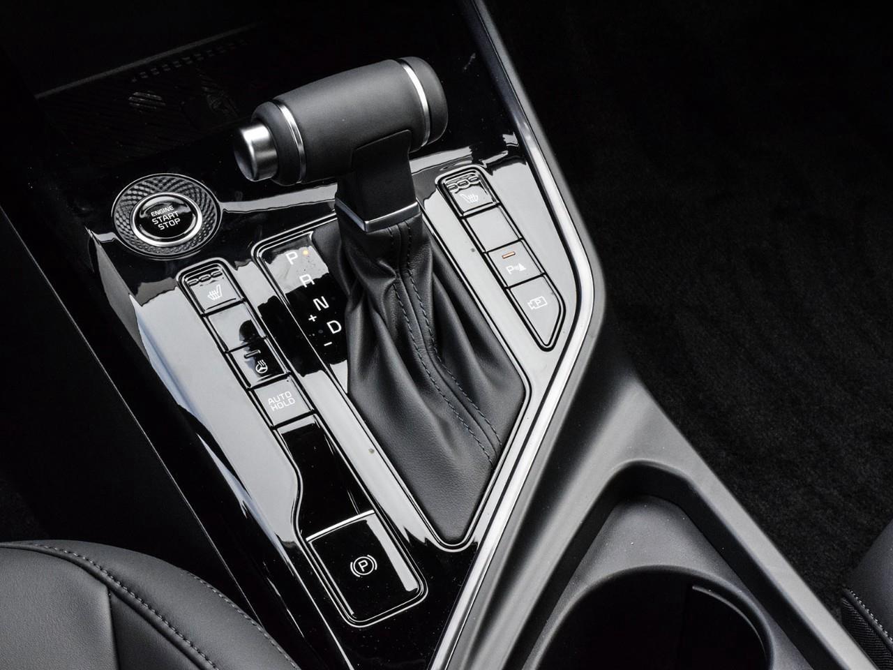 2026 Kia NIRO EX Photo