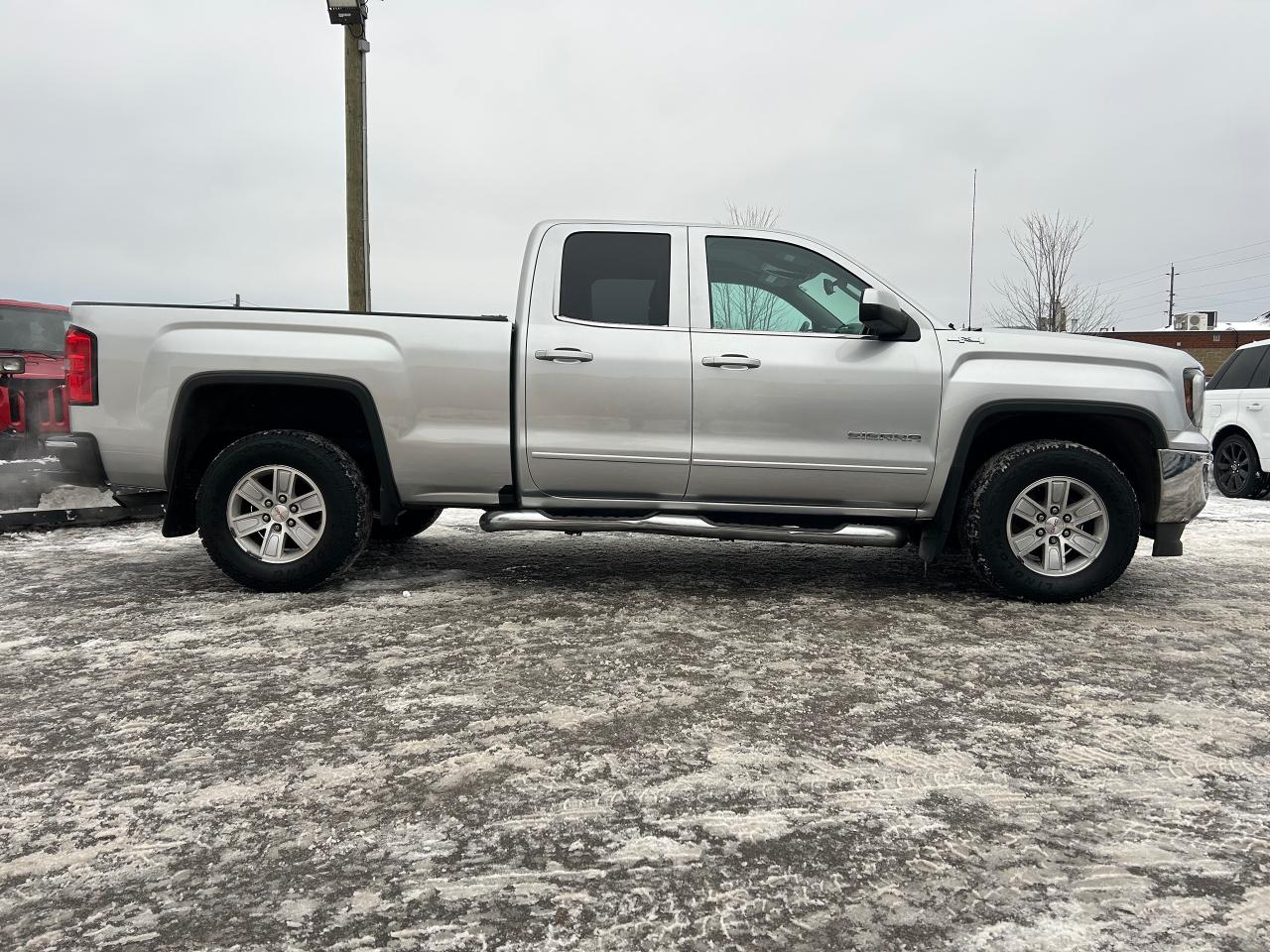 2017 GMC Sierra 1500 SLE Photo