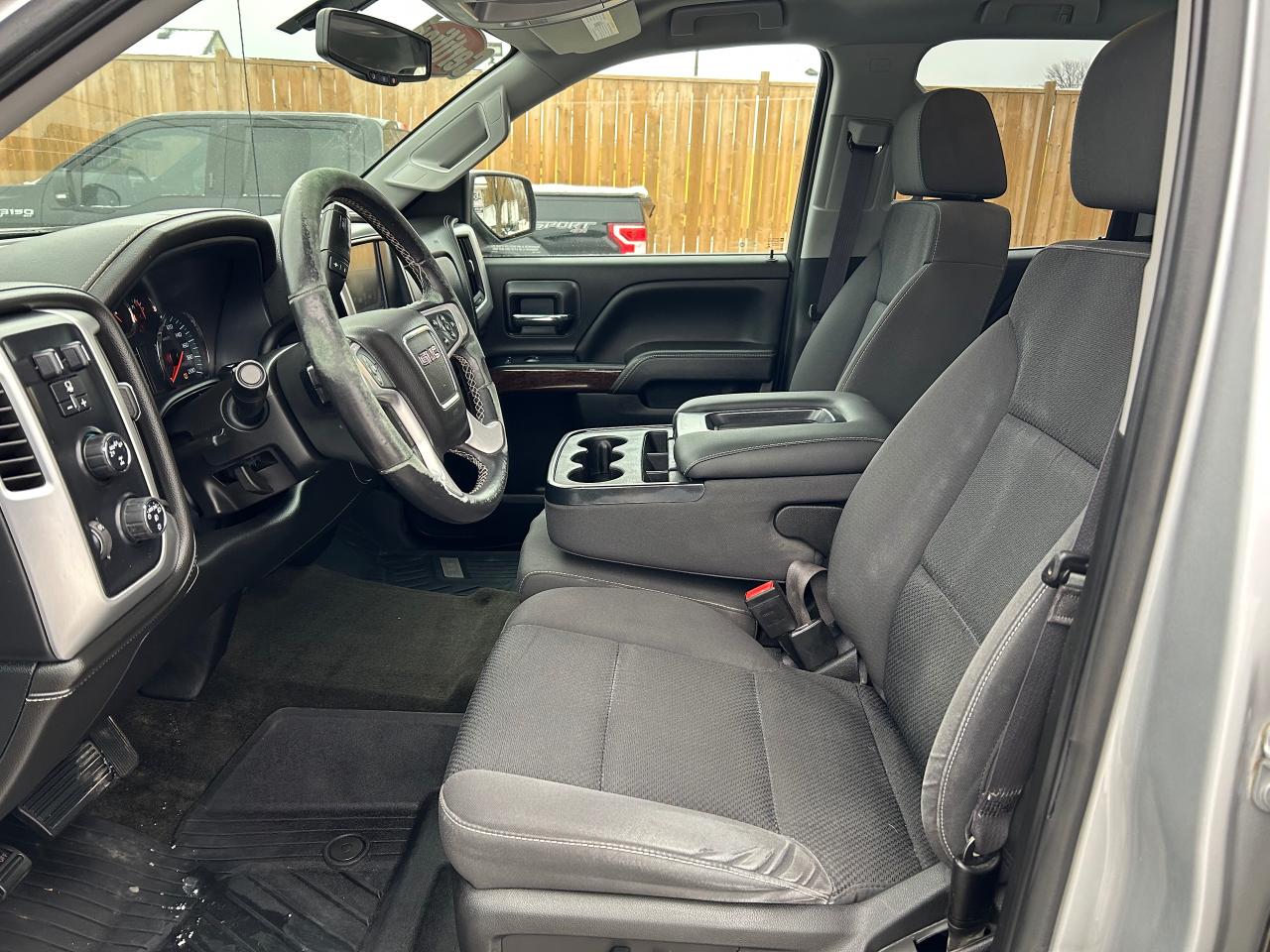 2017 GMC Sierra 1500 SLE Photo