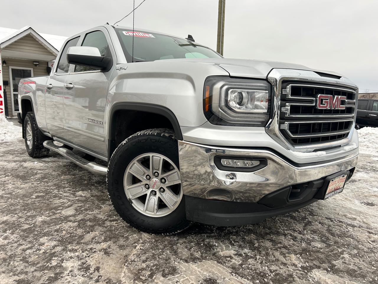 2017 GMC Sierra 1500 SLE Photo
