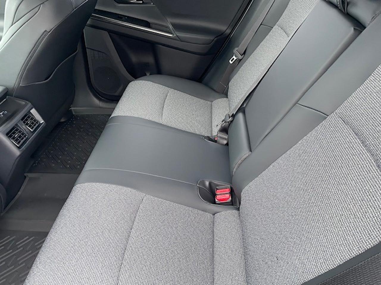 2026 Toyota bZ XLE AWD Photo3