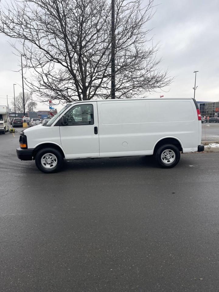 2016 Chevrolet Express Cargo Van NO WINDOWS ALL AROUND    REVERSE CAMERA Photo